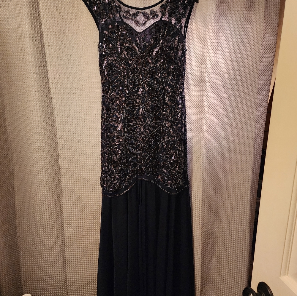 Elegant Navy Dress Floor Length Size Medium